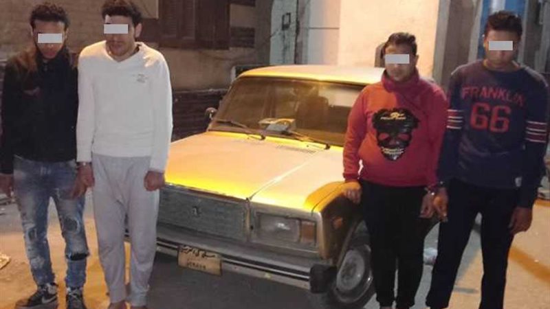 ضبط 4 أشخاص كونوا