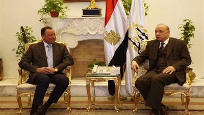 محافظ القاهرة: لجان لتسهيل تطوير فرعى النادى الأهلى