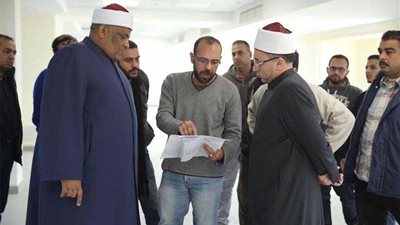 وكيل الأزهر يتابع التجديدات الخاصة بمنبي مجمع البحوث الإسلامية