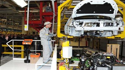 البرلمان يدرس استراتيجية صناعة السيارات خلال أيام