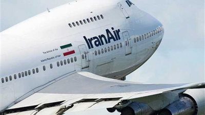 سقوط طائرة إيرانية على متنها 66 راكبا جنوب أصفهان