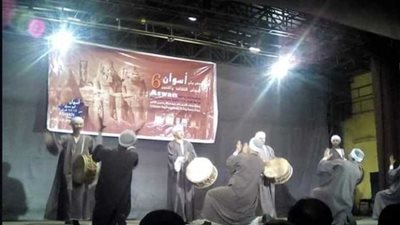 فرقة سوهاج للفنون الشعبية تعرض فنونها بثقافة كوم أمبو