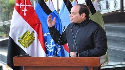 الرئاسة: السيسى أكد لطلبة الحربية خطورة ما يحدث بمصر من محاولات لهدم الدولة