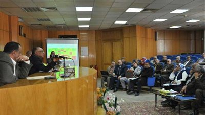 نائب وزير الصحة يترأس اجتماع المجلس الإقليمي للسكان لمحافظة المنيا