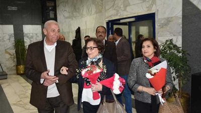 محافظ أسوان: جميلة بوحيرد نموذج حي لجيلنا والأجيال المتعاقبة