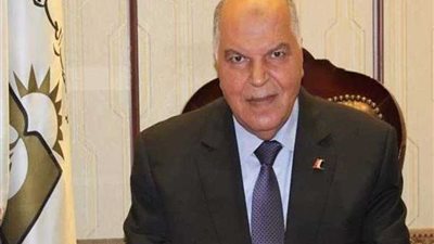 خبراء تربويون: لابد من قوانين رادعة لحماية المعلم