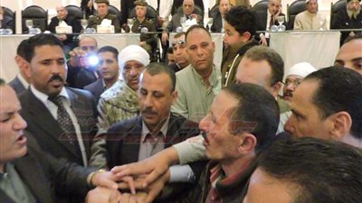 إنهاء خصومة ثأرية بين عائلتي 