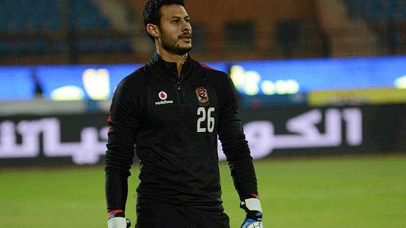 الأهلي يعلن قائمة