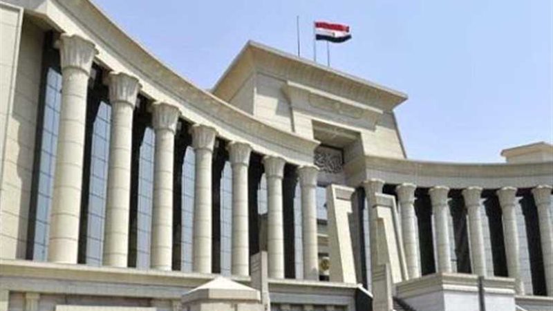 بدء توافد رؤساء المحاكم