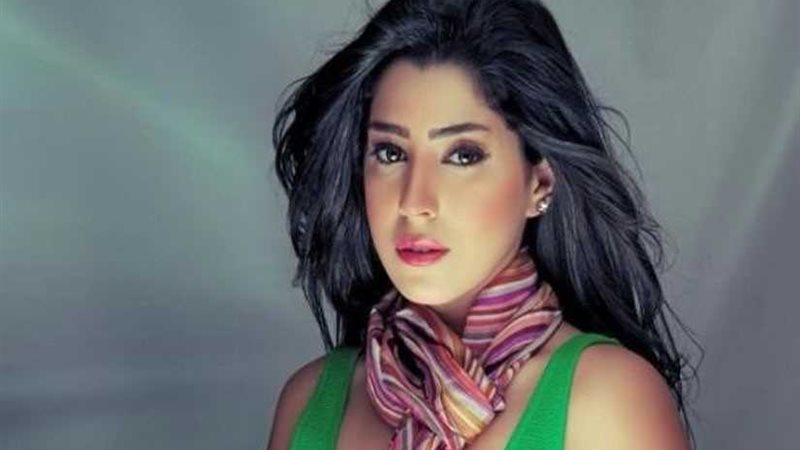 أيتن عامر: سعيدة