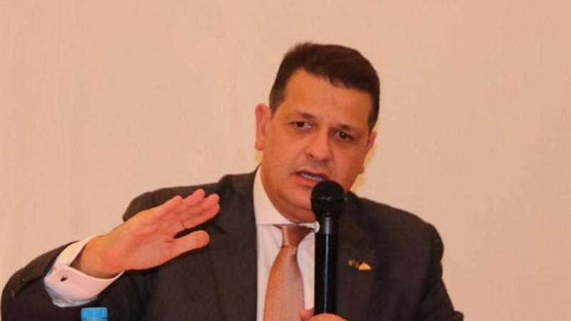 رئيس لجنة العلاقات