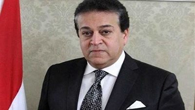 التعليم العالي : عمداء جدد بجامعات الزقازيق وقناة السويس والمنيا