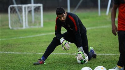 إكرامي ينتظم في تدريبات الأهلي
