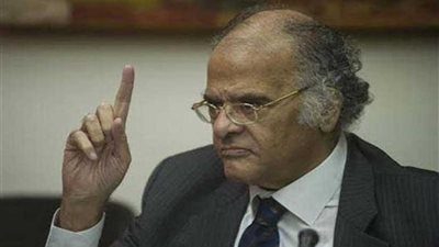 بلاغ جديد من ممدوح عباس ضد مديرية الشباب والرياضة