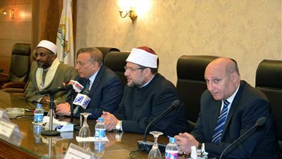 وزير الأوقاف: ١٥ قافلة دعوية للتوعية بمخاطر الإرهاب بالجيزة
