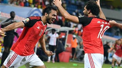 «صلاح» بعد مباراة الاتحاد والشباب : الواد كهربا ده ايه !!