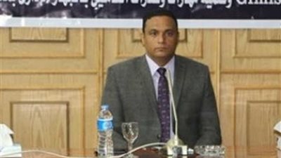 تكريم طالبة بالمنوفية لفوزها بمسابقة 