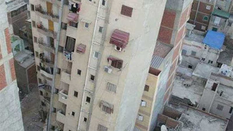 عقار بالإسكندرية..