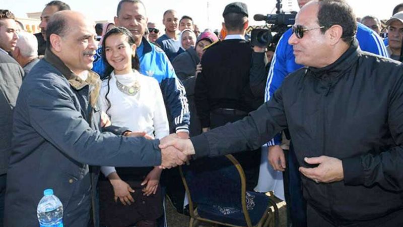 بالصور.. الرئيس يلتقي