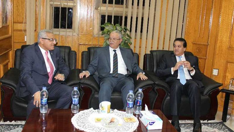 وزير التعليم العالي