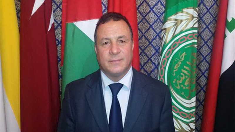 مستشار جزائري لـبوابة