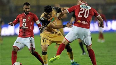 حمودي يتقدم للأهلي وقمر يتعادل للإنتاج في أقل من دقيقتين