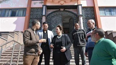 3 قرارات لمحافظ 