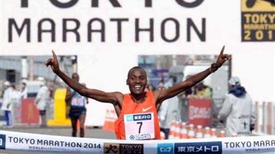 العداء الكيني 