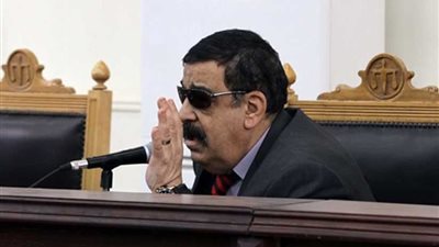 تأجيل إعادة محاكمة 4 متهمين بـ