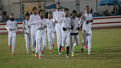 ثماني الزمالك ينتظم في المران الجماعي