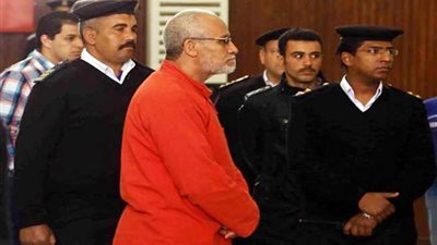 إعادة محاكمة بديع و682 في 