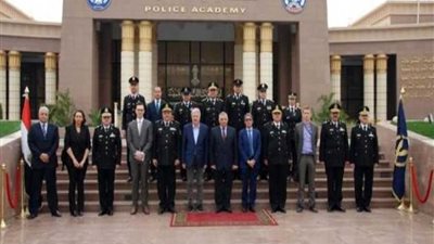 وفد الأورومتوسطي في زيارة لأكاديمية الشرطة