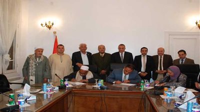 سوق حضارية لتجارة التجزئة بأطفيح