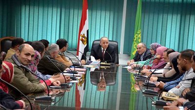 محافظ القليوبية يبحث مع مركز المعلومات استعدادات انتخابات الرئاسة