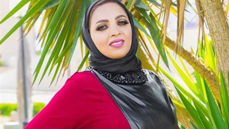 الإعلامية شاهندة