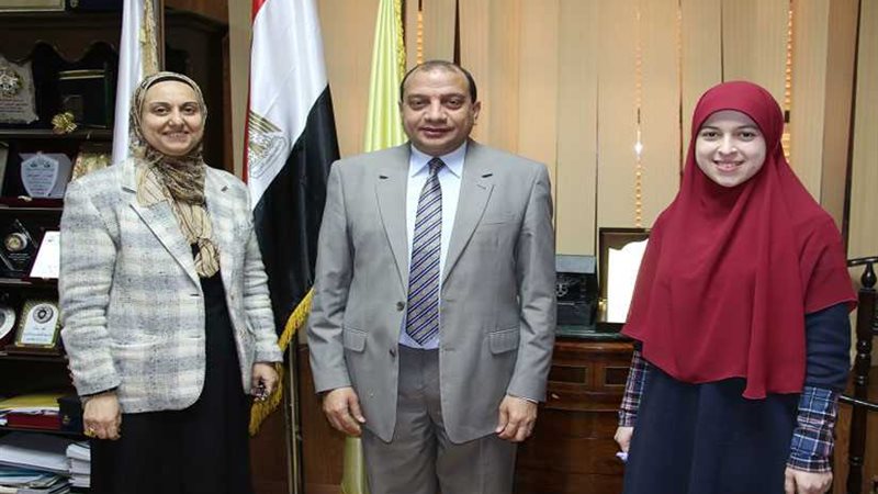 طالبة بني سويف تفوز