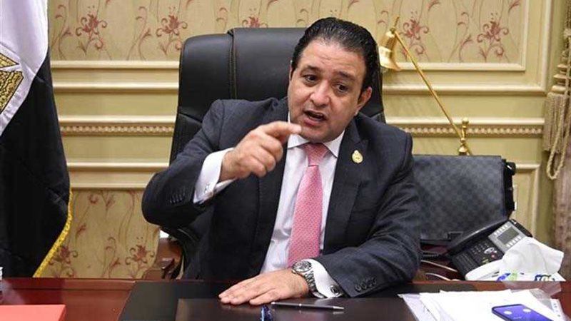 عابد: تحسن اقتصادي