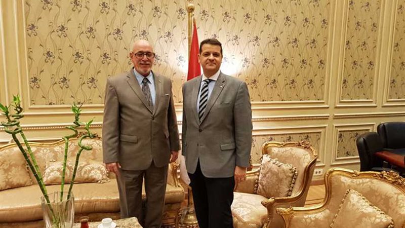 رئيس لجنة العلاقات