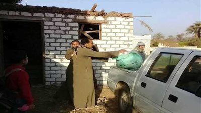 ضبط 53 جوال دقيق غير صالح للاستخدام بدير مواس