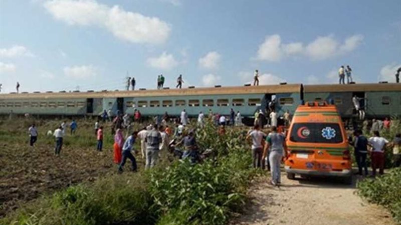 30 سيارة اسعاف لنقل