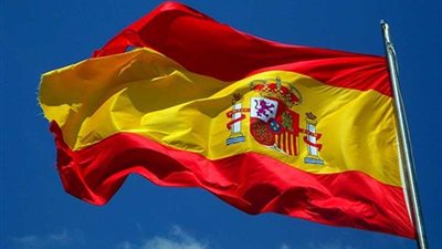 يورونيوز: خمس قنابل موقوتة في المجتمع الإسباني ستسبب أزمة أوروبية