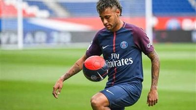 صحيفة ألمانية ترجح غياب البرازيلي نيمار دا سيلفا عن المونديال