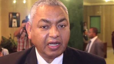 محمود بكري: 