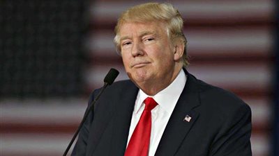 ترامب يطالب السيناتور جون تيستر بالاستقالة