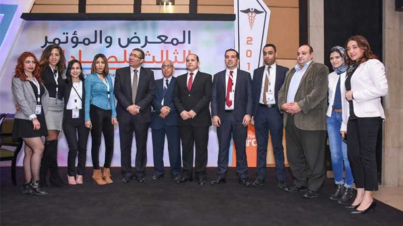 إقبال كبير في أول