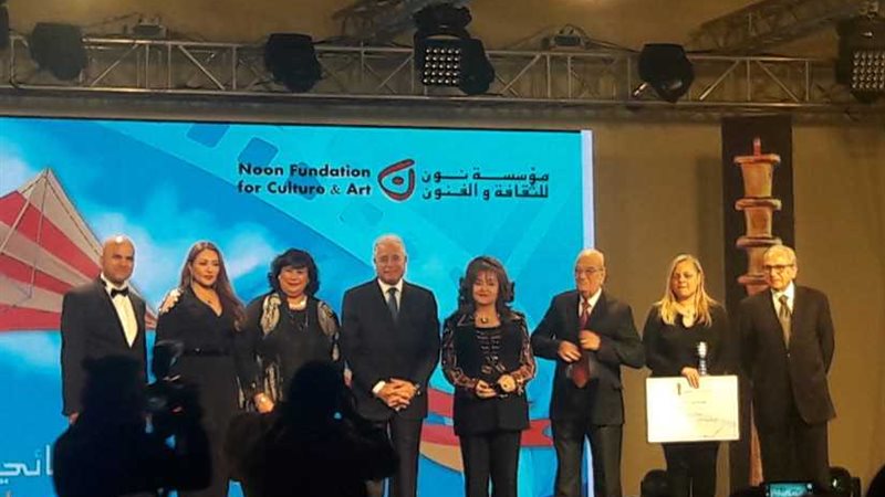 ليلى علوي وإلهام