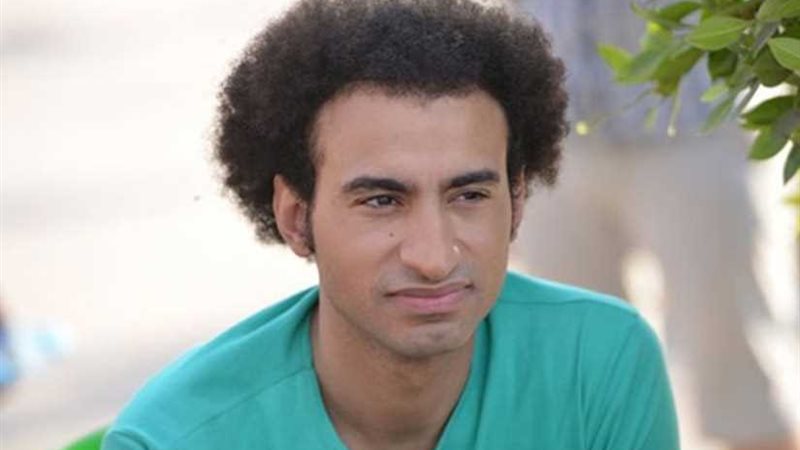 علي ربيع يصور سك