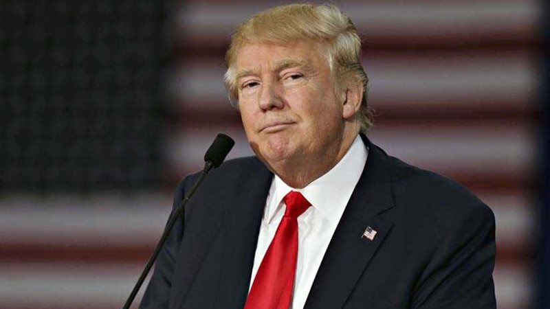 ترامب يطالب السيناتور