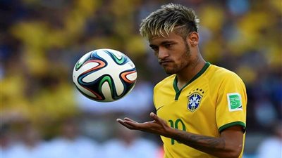 طبيب البرازيل يكشف فرص مشاركة نيمار في المونديال