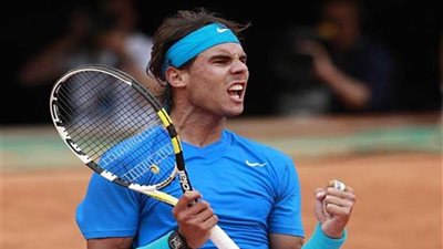 نادال يتأهل إلى نهائي بطولة برشلونة المفتوحة للتنس